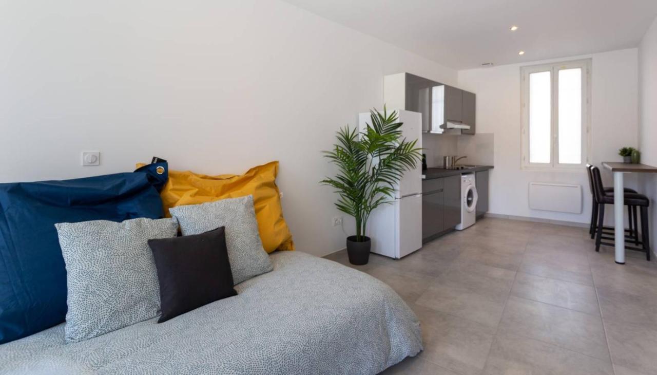 Maxbnb - Climatise - Grand Studio 37M2 & Terrasse 30M2 - Est Toulon Kültér fotó